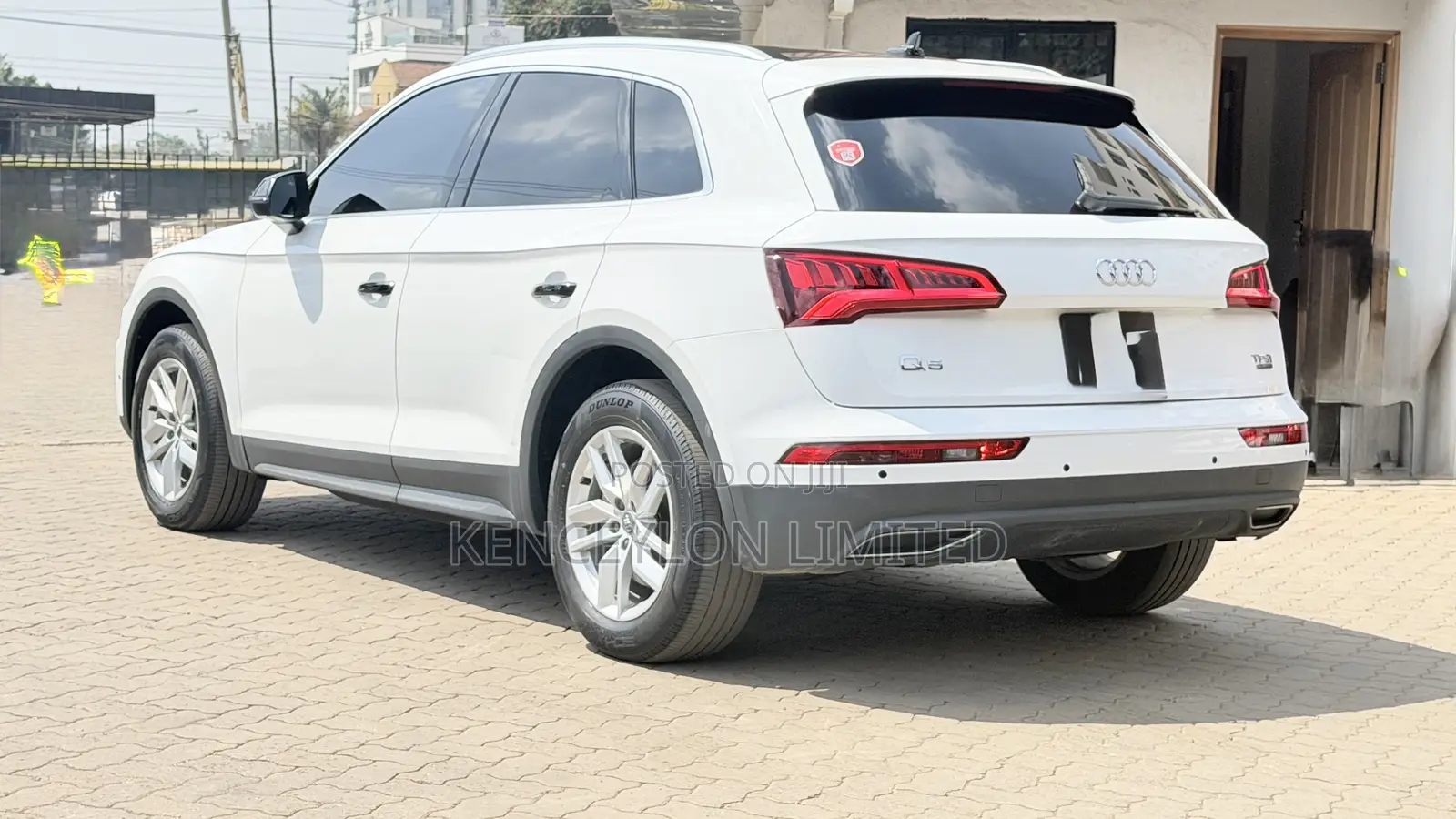 Audi Q5 2.0T Tech Premium AWD quattro 2018 White