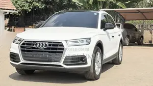 Audi Q5 2.0T Tech Premium AWD quattro 2018 White