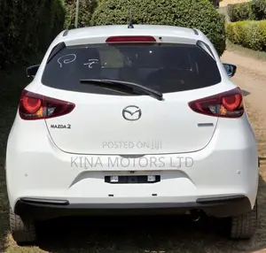 Mazda 2 2020 Pearl