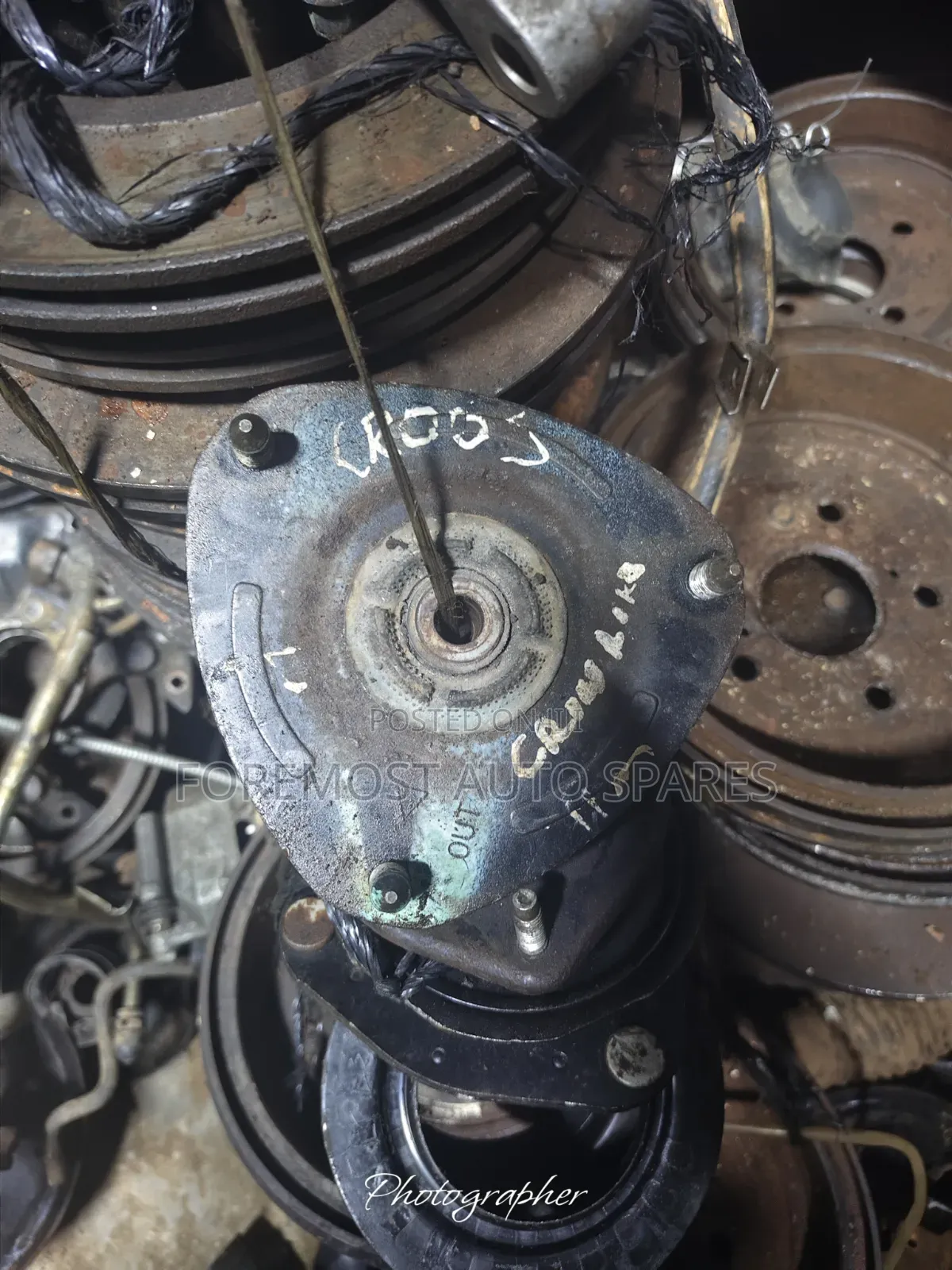 Honda Crossroad Front Shock Mountain