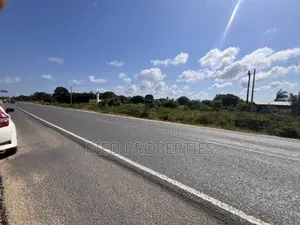 2 Acres in Malindi, Kilifi on the Tarmac Road for Sale