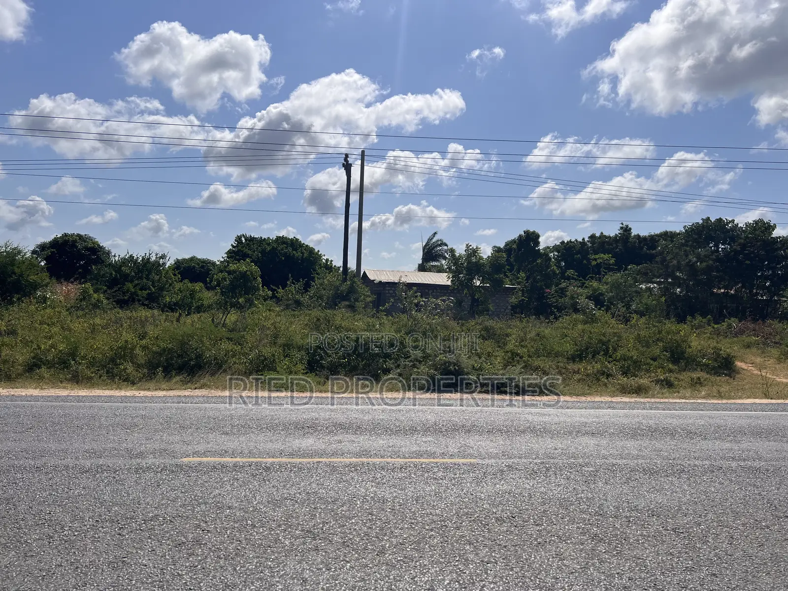 2 Acres in Malindi, Kilifi on the Tarmac Road for Sale