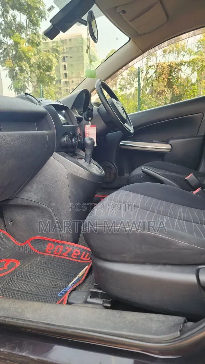 Mazda Demio 2009 Brown