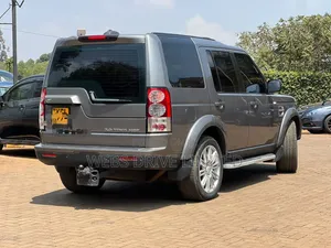 Land Rover Discovery 2010 Gray