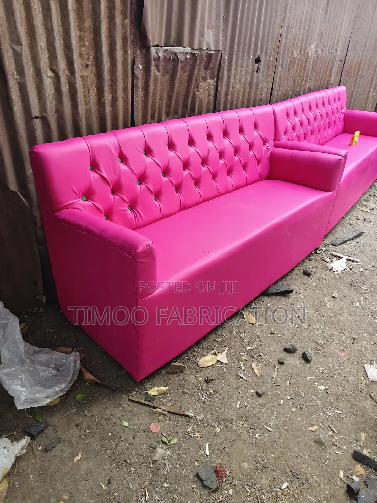 Waiting Armrest Benches