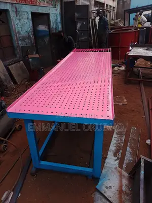 Vibrating Table