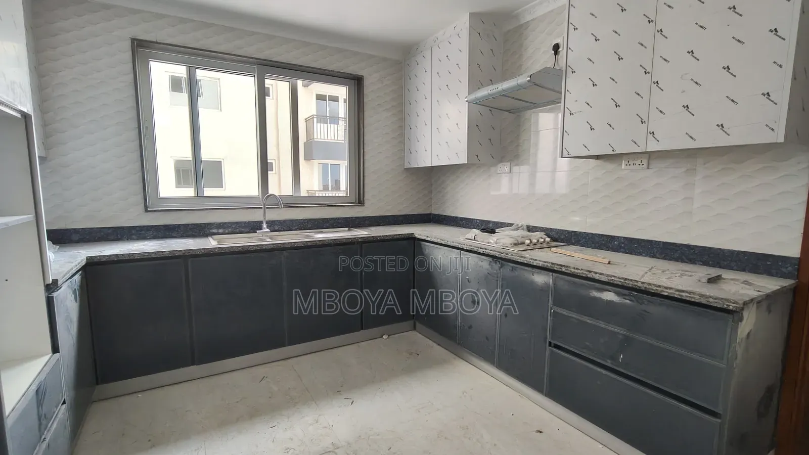 3bdrm Apartment in Parklands for rent