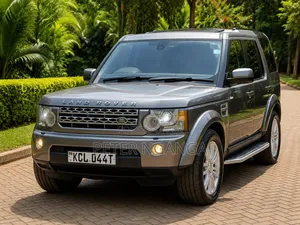 Land Rover Range Rover 2010 Gray