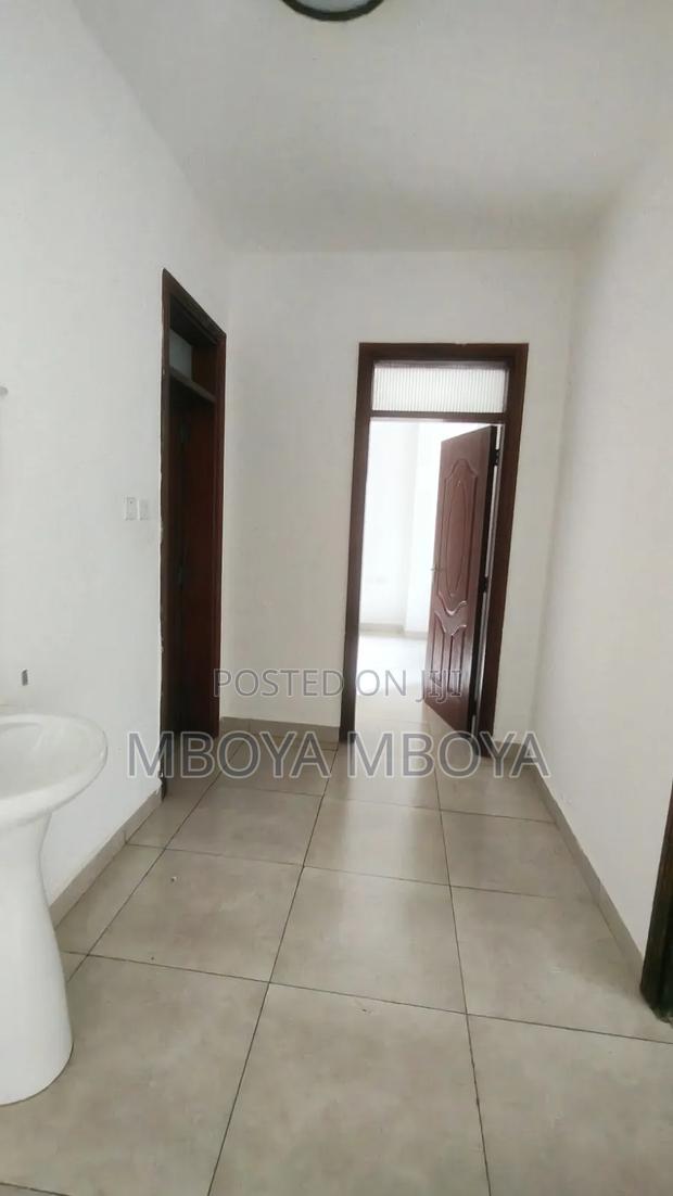 2bdrm Apartment in Parklands for rent - thumbnail 3