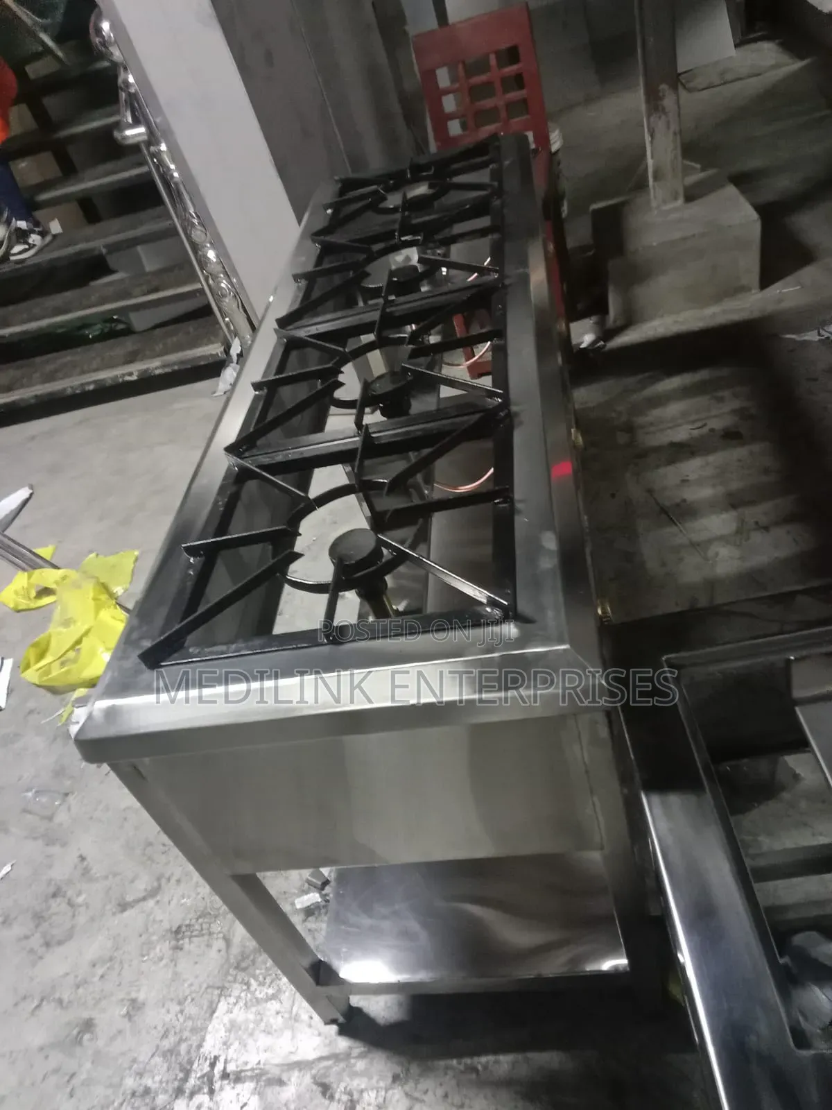 Ouray Design 3-Burner Cooker Commercial Gas Driven