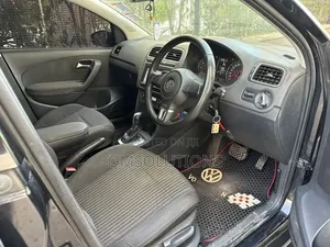 Volkswagen Polo 2014 Black