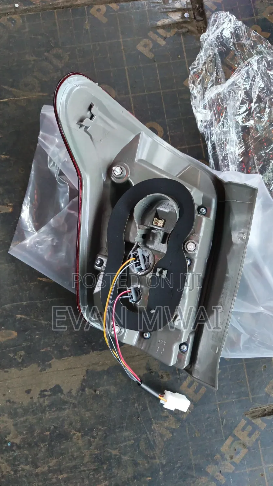 Toyota Fielder 2010 Taillight Available