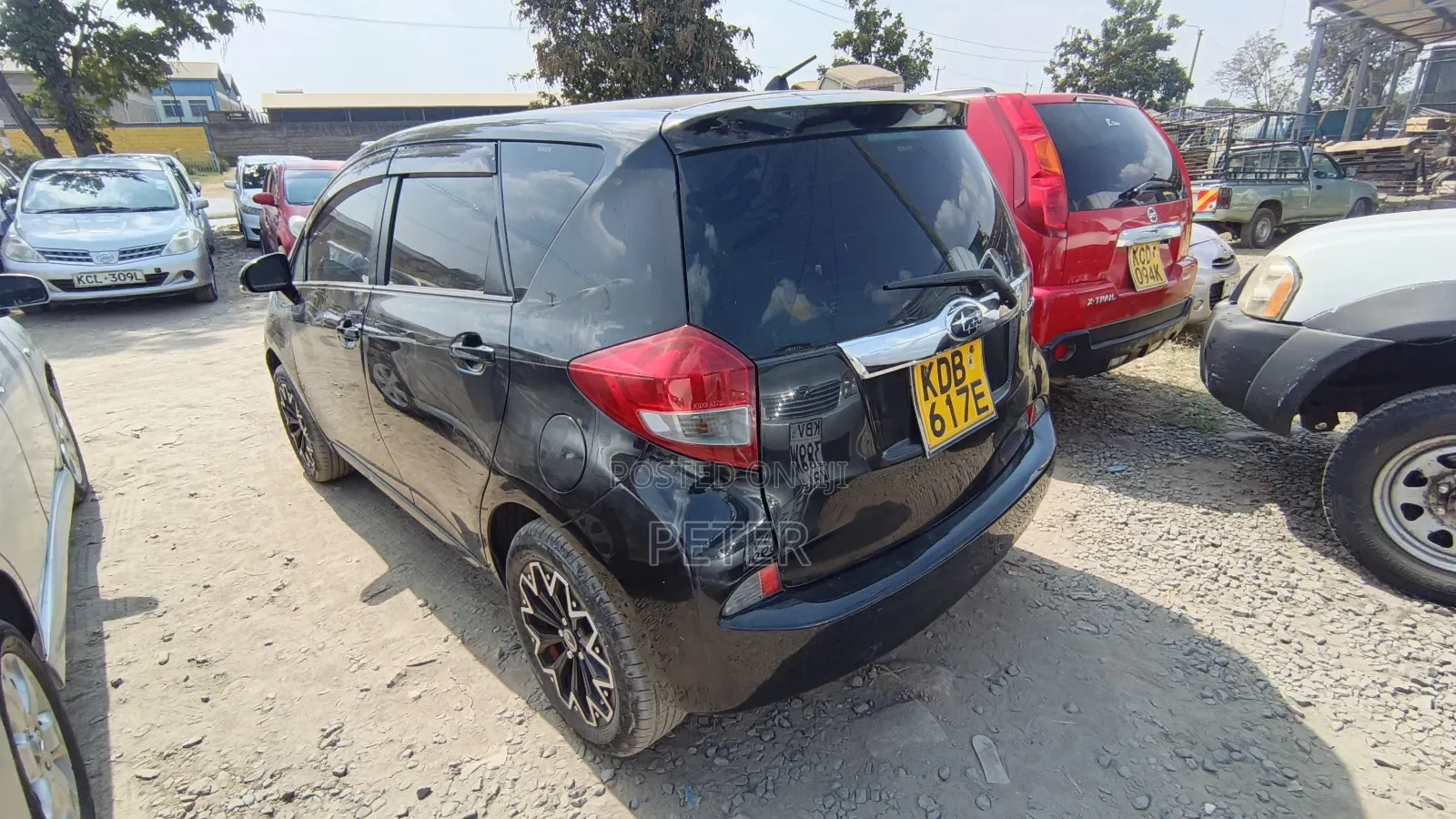 Subaru Trezia 2014 Black