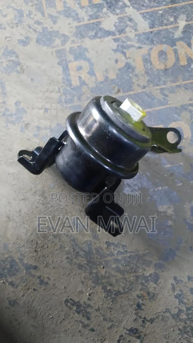 Toyota Wish/Premio 1ZZ Engine Mounting - main view