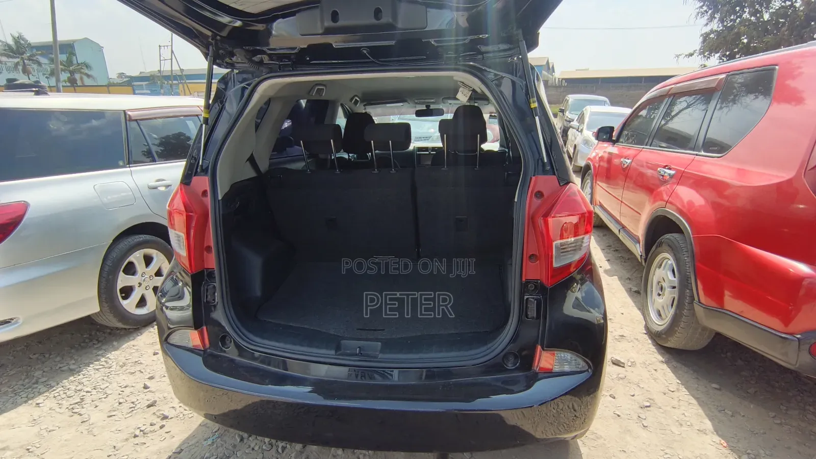 Subaru Trezia 2014 Black