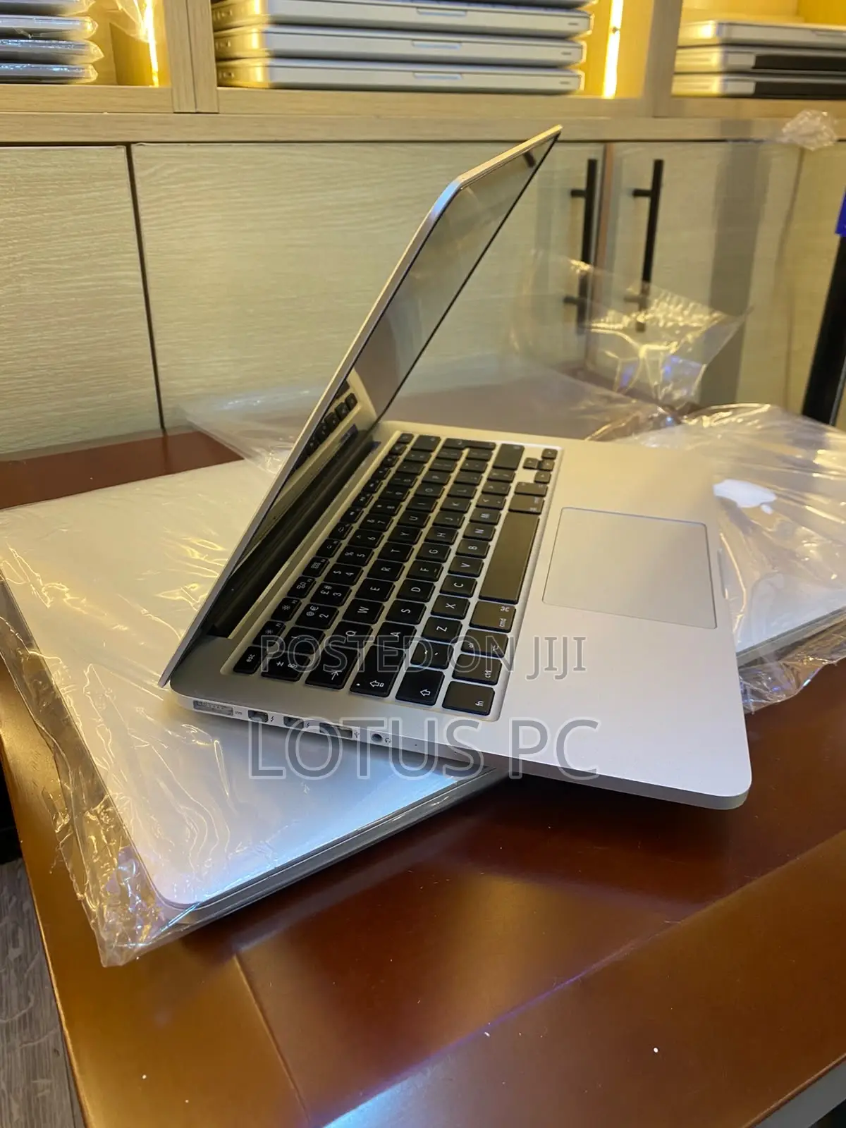 Laptop Apple MacBook Pro 2015 8GB Intel Core i5 SSD 256GB