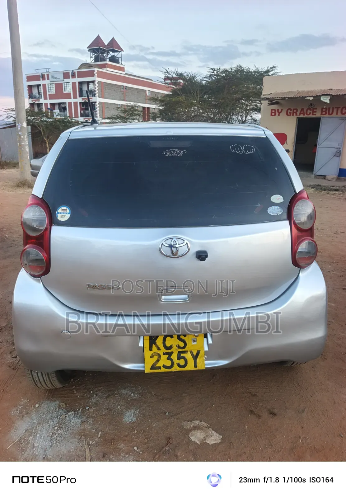 Toyota Passo 2011 Silver