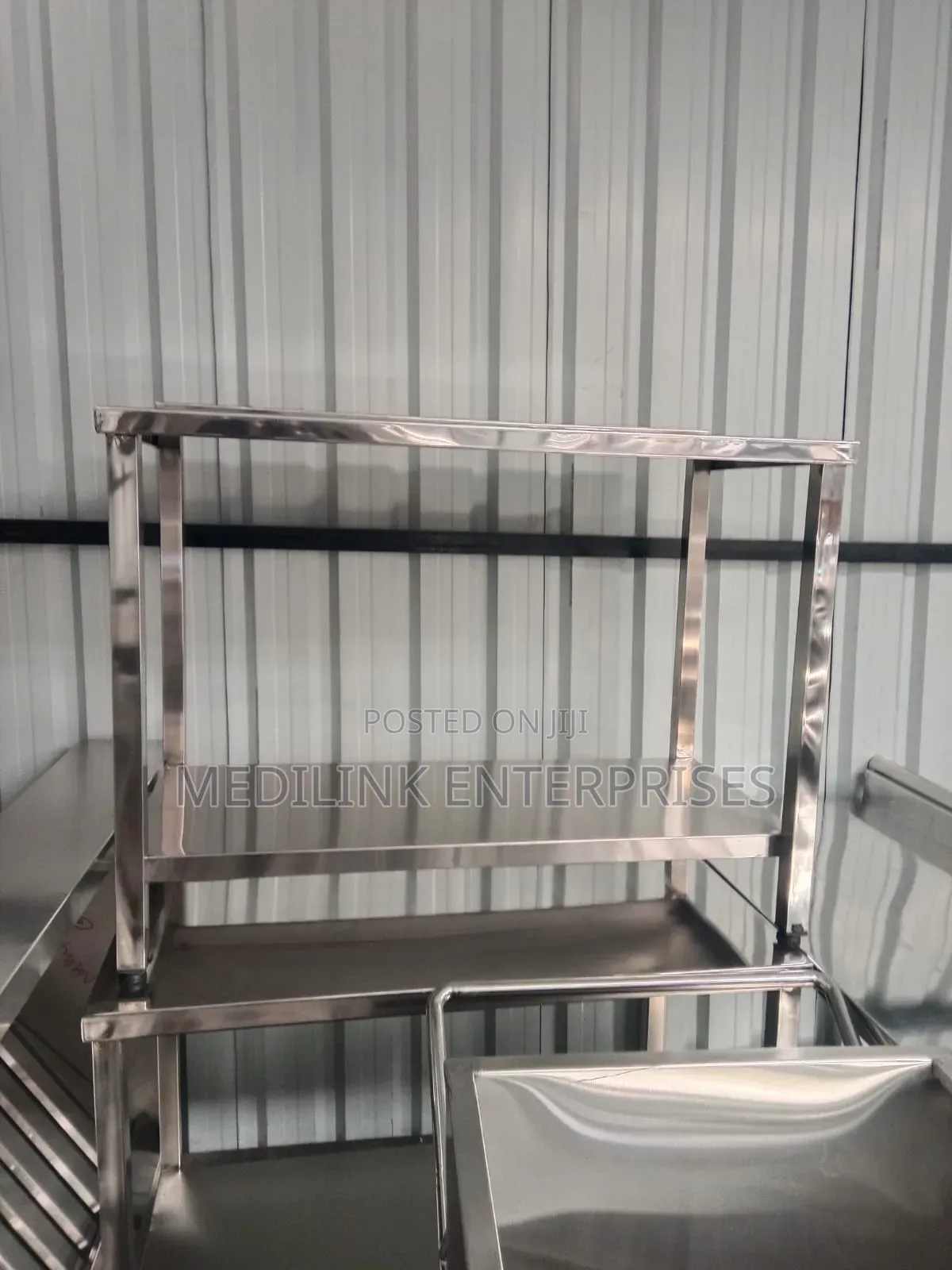 Wuhn Modern Stainless Steel 4*2ft Package Table