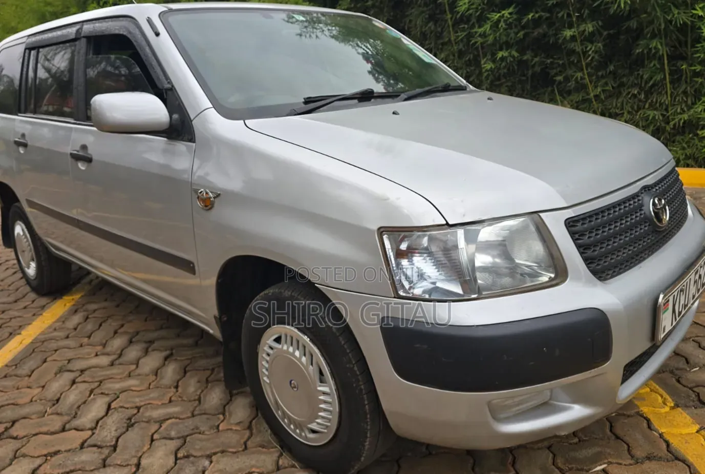Toyota Succeed 2013 Silver