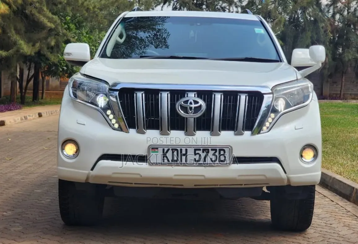 Toyota Land Cruiser Prado 2014 White