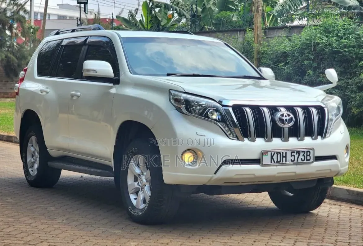 Toyota Land Cruiser Prado 2014 White