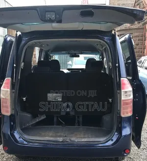 Toyota Noah 2008 Blue