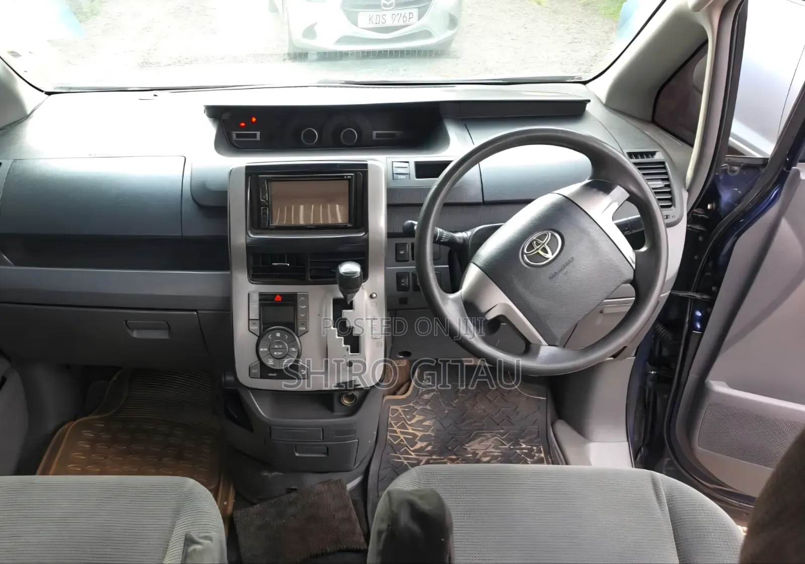 Toyota Noah 2008 Blue