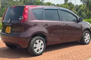 Nissan Note 2011 Maroon