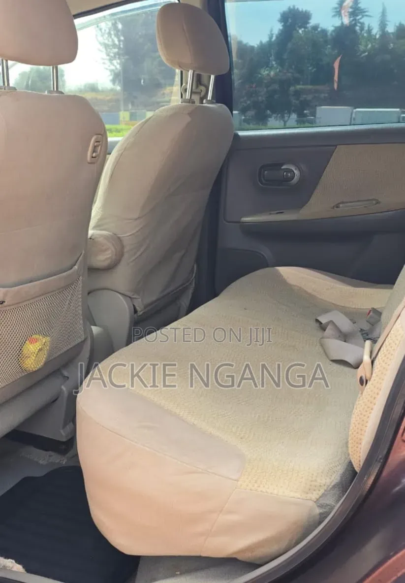 Nissan Note 2011 Maroon
