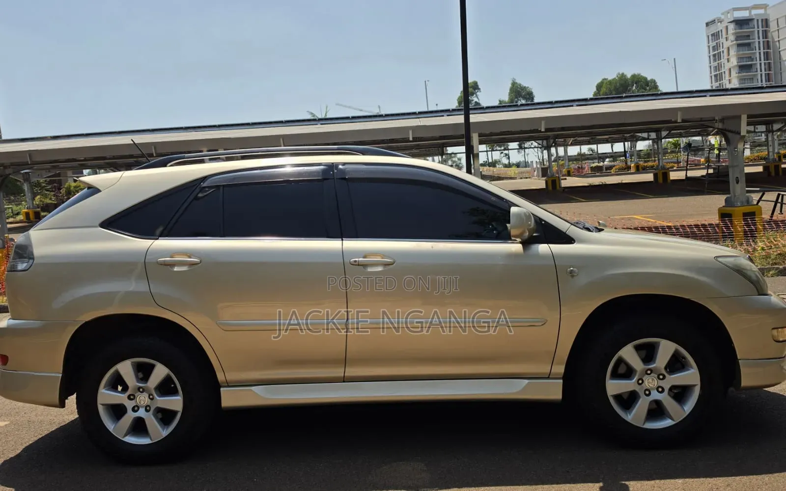 Lexus LX 470 AWD 2003 Silver