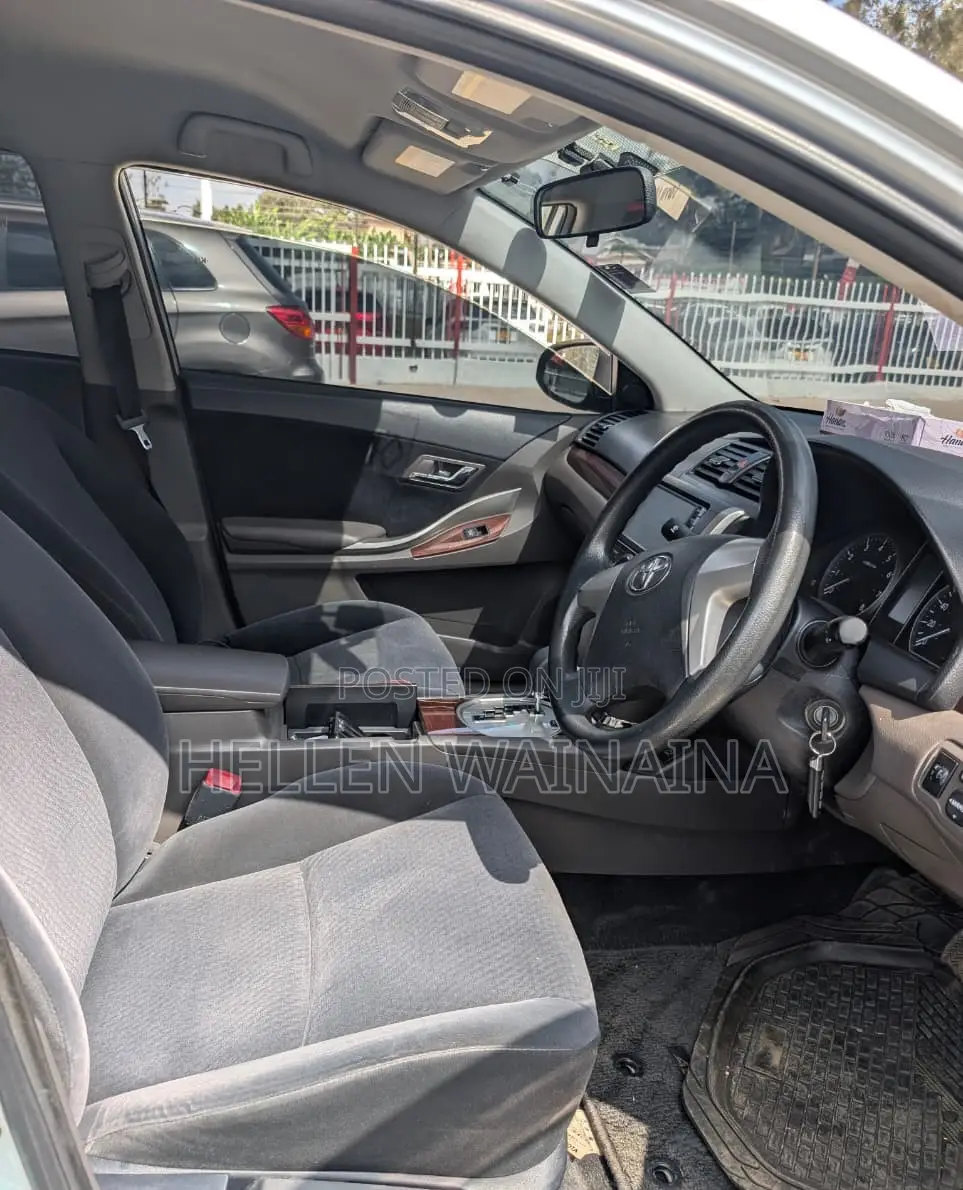 Toyota Allion 2014 Silver