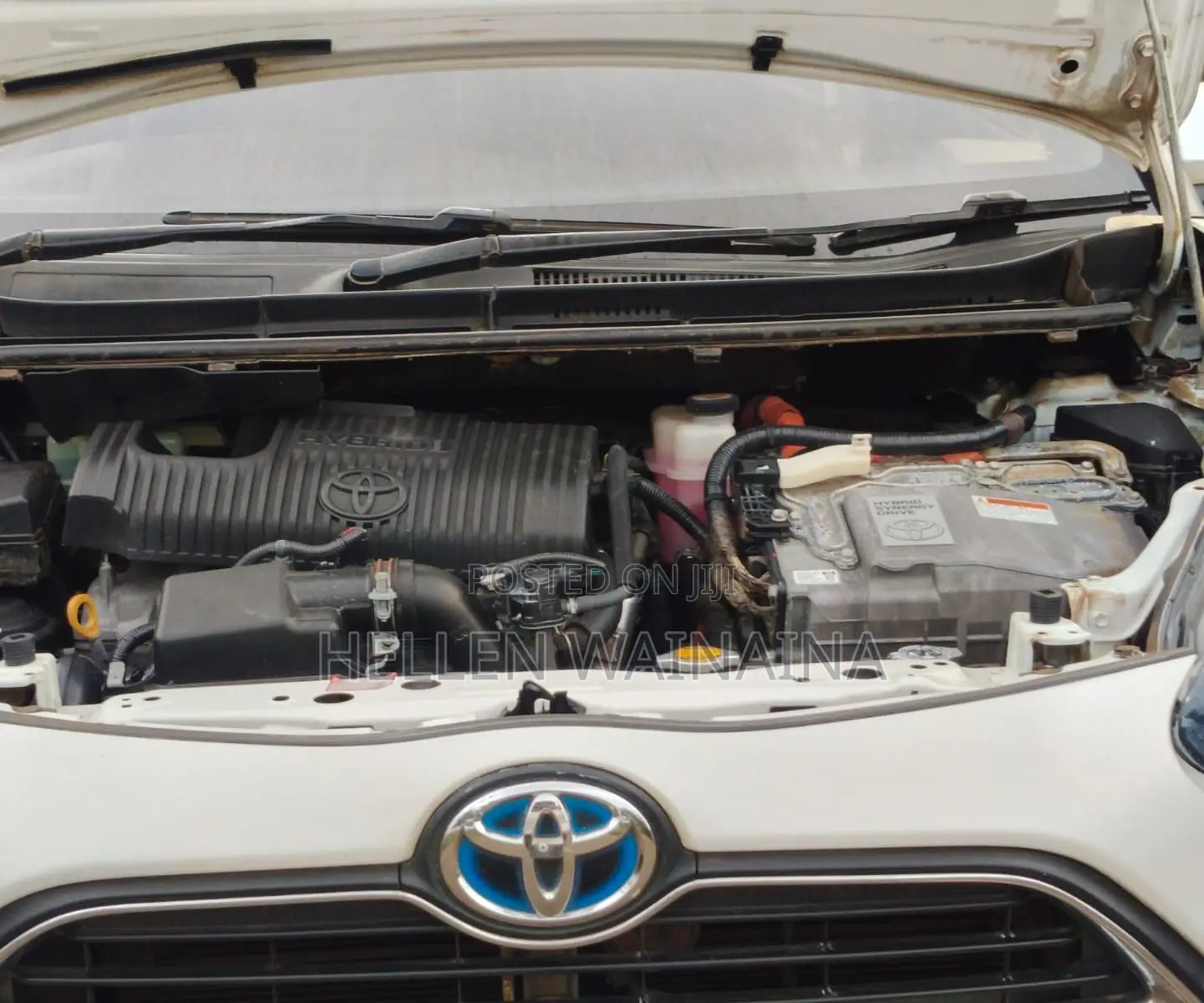 Toyota Sienta 2017 White