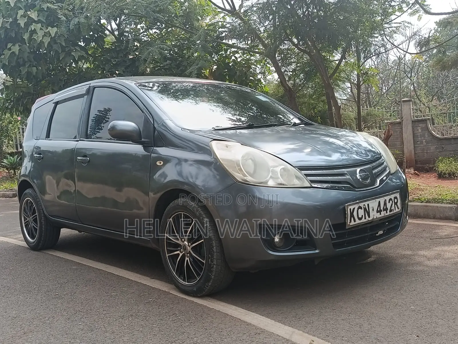 Nissan Note 2010 Gray