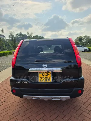 Nissan X-Trail 2010 Black