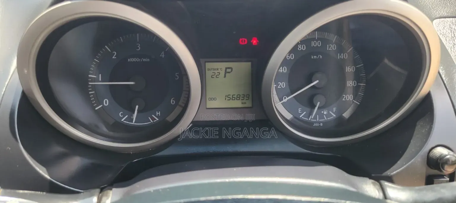 Toyota Land Cruiser Prado 2010 White