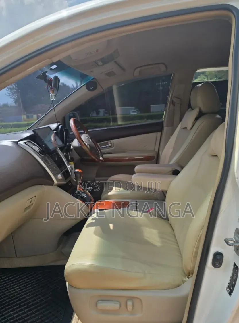 Toyota Harrier 2003 White