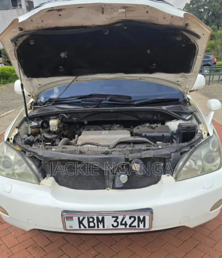 Toyota Harrier 2003 White