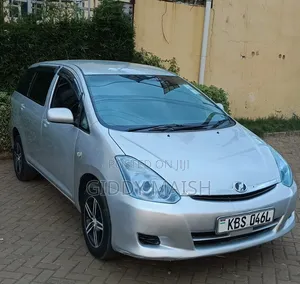 Toyota Wish 2007 Silver