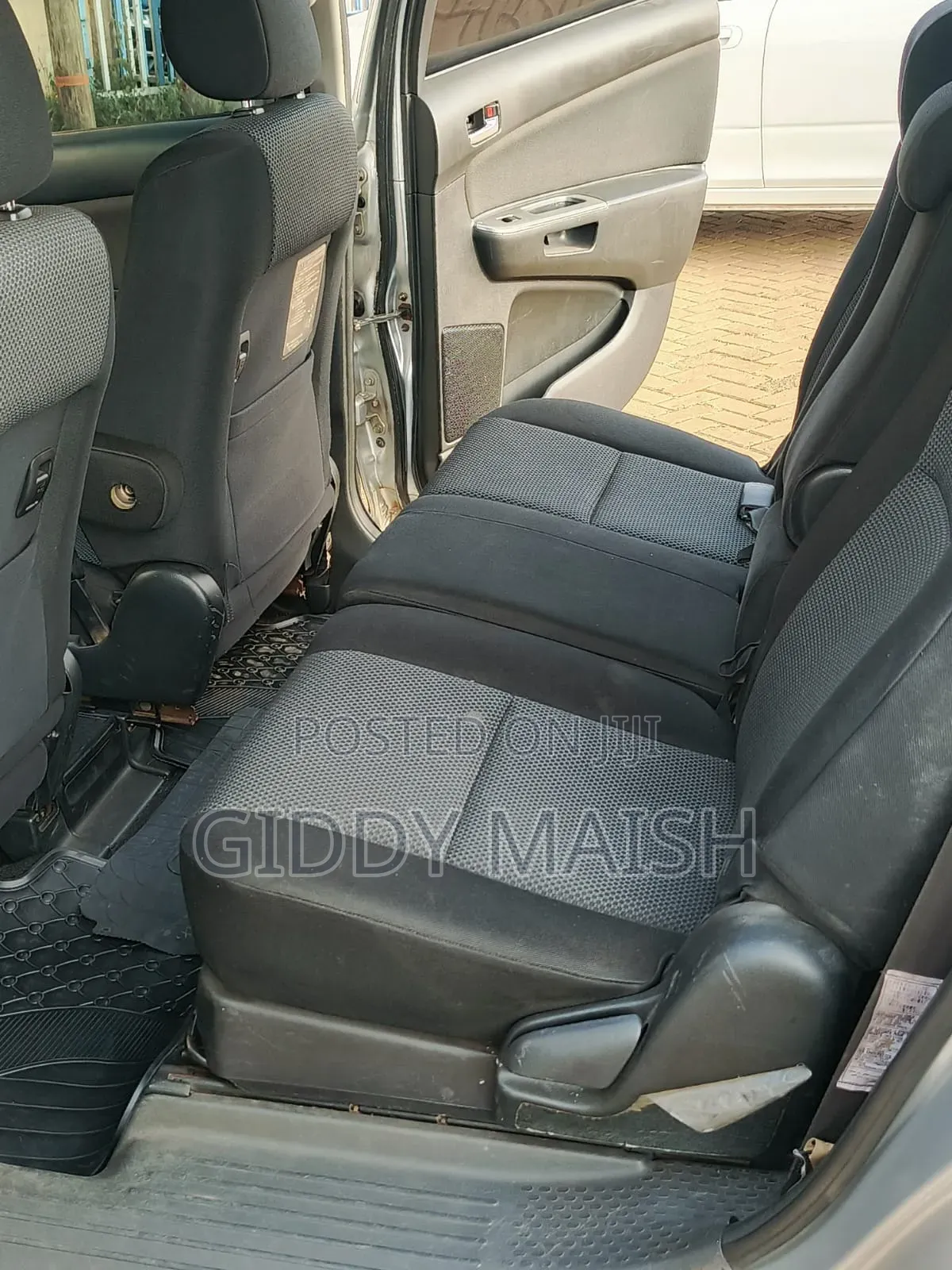Toyota Wish 2007 Silver