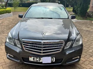 Mercedes-Benz E250 2011 Gray
