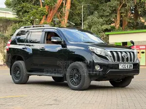 Toyota Land Cruiser Prado 2017 Black