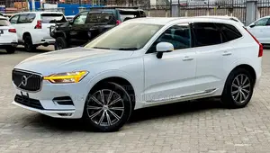 Volvo XC60 T5 Inscription AWD 2019 White