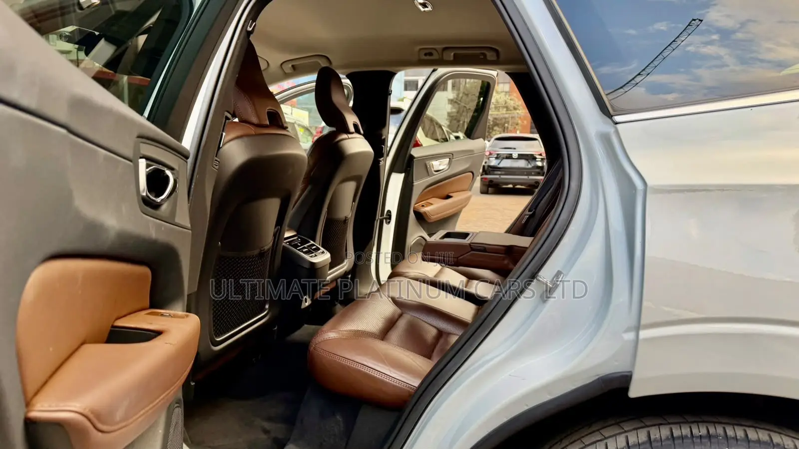 Volvo XC60 T5 Inscription AWD 2019 White