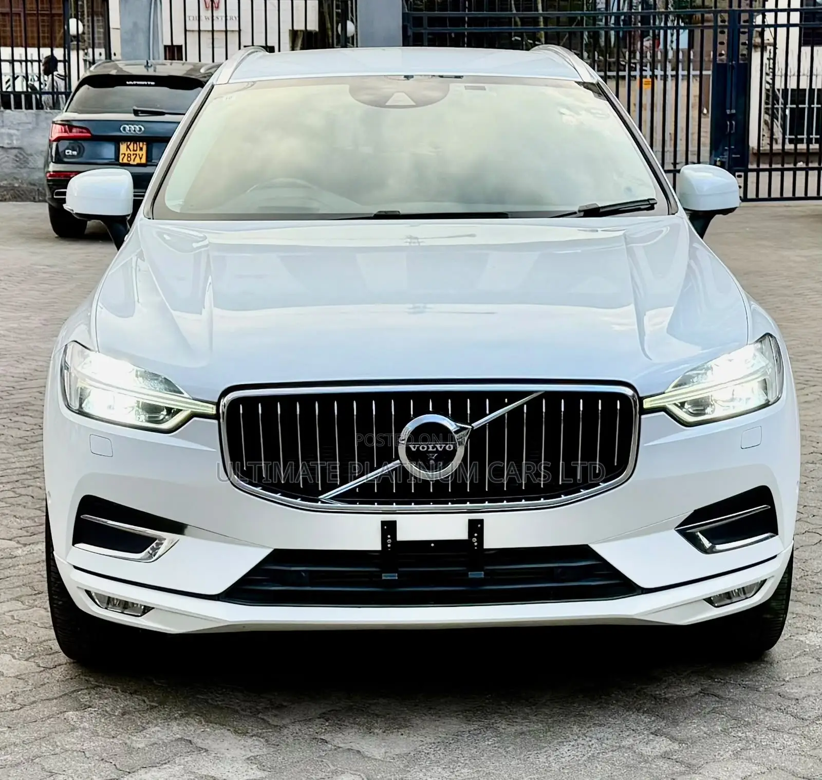 Volvo XC60 T5 Inscription AWD 2019 White