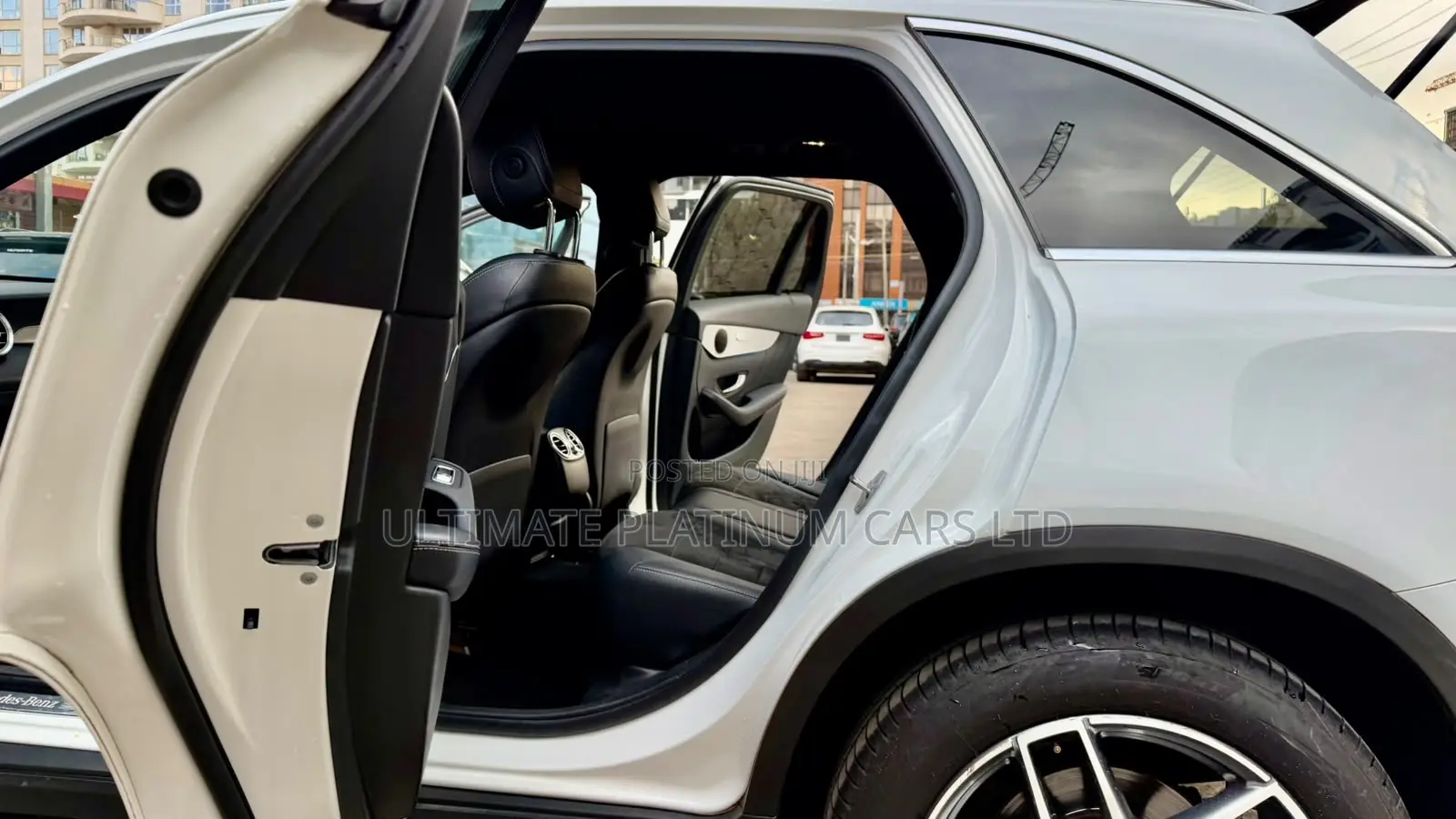 Mercedes-Benz GLC-Class 2019 White