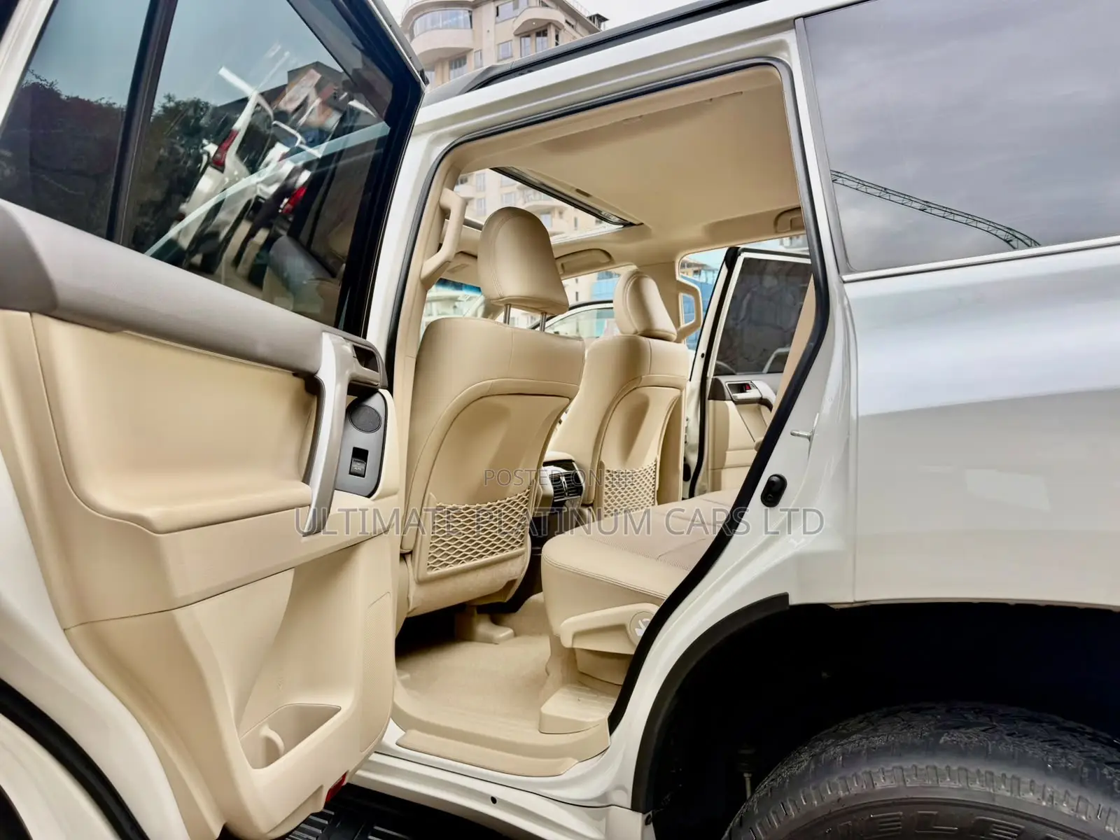 Toyota Land Cruiser Prado 2.8 2022 Pearl