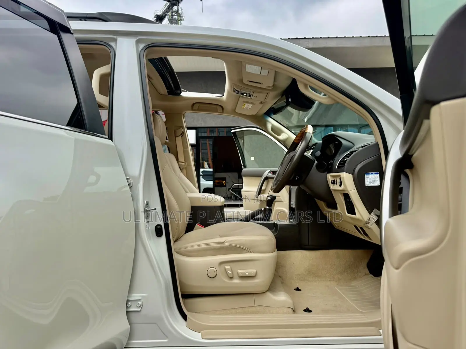 Toyota Land Cruiser Prado 2.8 2022 Pearl