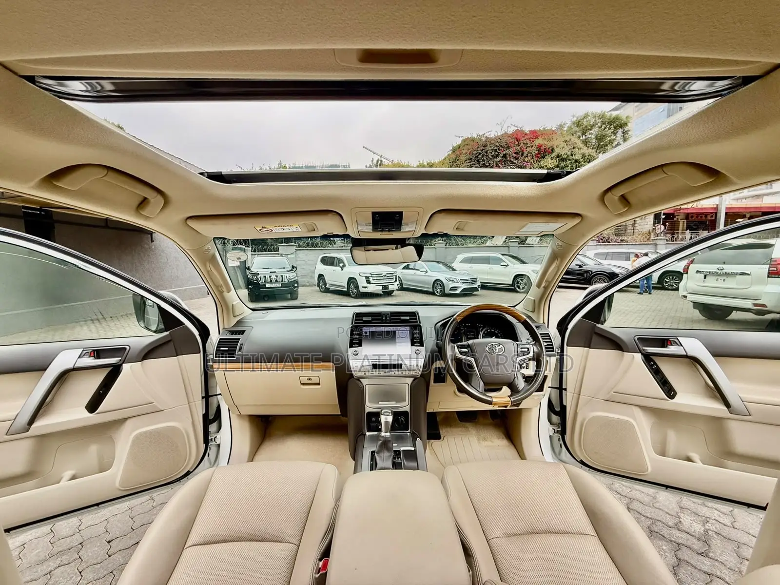 Toyota Land Cruiser Prado 2.8 2022 Pearl