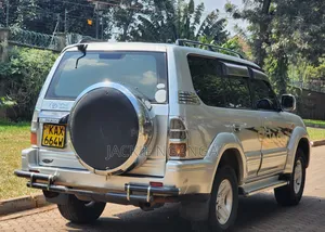 Toyota Land Cruiser Prado 2000 Silver