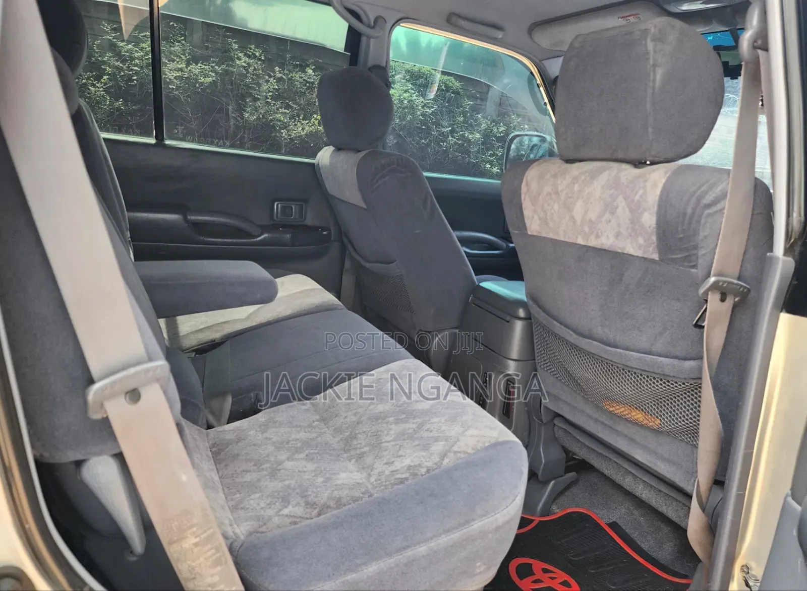 Toyota Land Cruiser Prado 2000 Silver